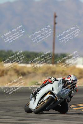 media/Oct-17-2024-Racers Edge (Thu) [[f51934c085]]/B Group/Session 4 (Turn 16)/